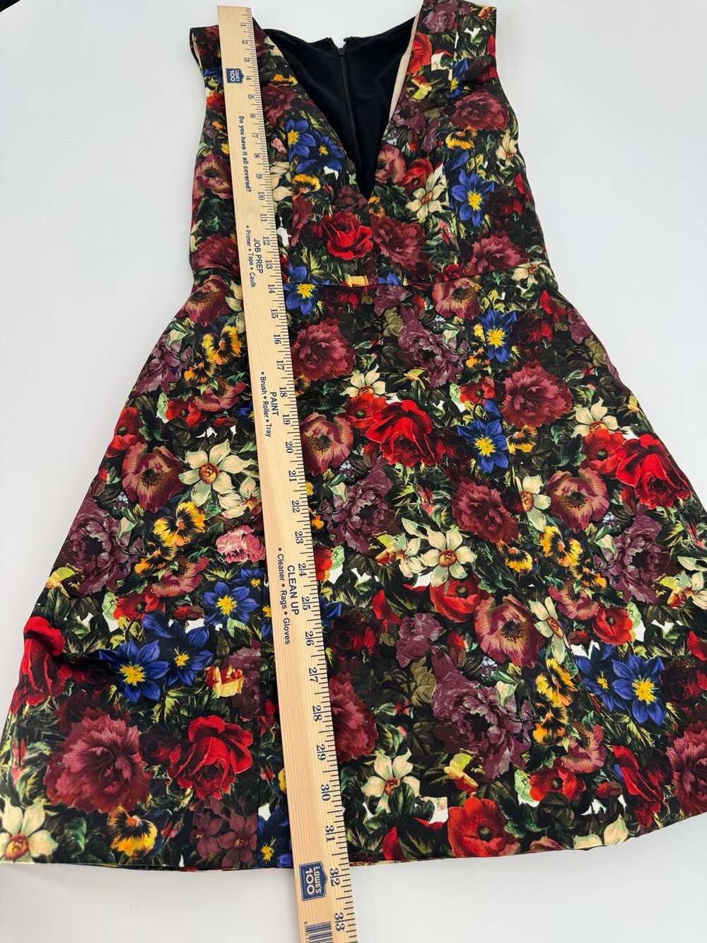 alice + olivia Kiro Floral Print Mini Dress V-Neck Size 6 - Picture 6 of 10